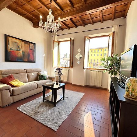Apartamento Luxurious View On Santa Croce Florencia Exterior foto